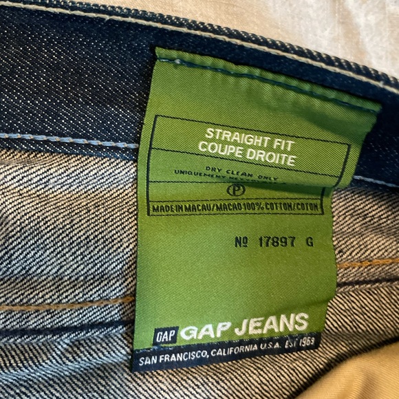 Gap Jeans - Picture 5 of 8